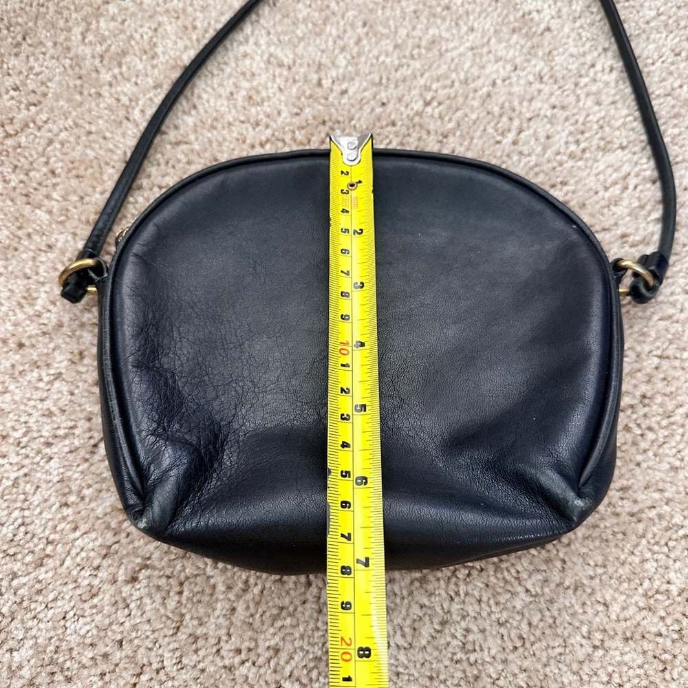 Vintage Coach Lightweights Minetta Zip Crossbody Bag - Picture 7 of 16